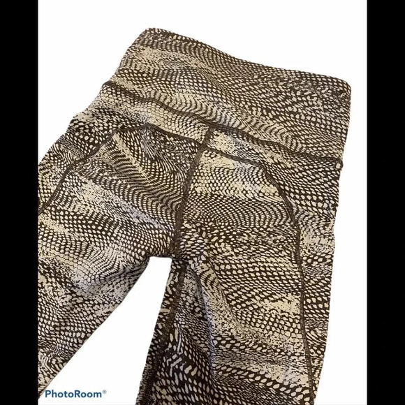 Lululemon Fast & Free Swerve Vapor Metal Grey Pant - Picture 7 of 14